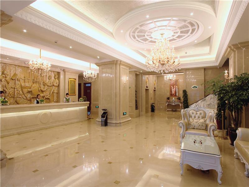 Vienna International Hotel Changzhou Railway Station Bagian luar foto